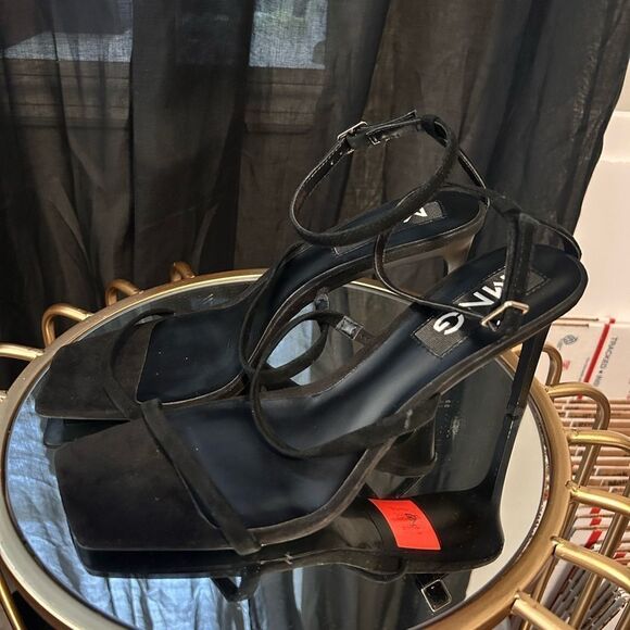 MNG Black Suede Heel Sandals NEW - Picture 3 of 4